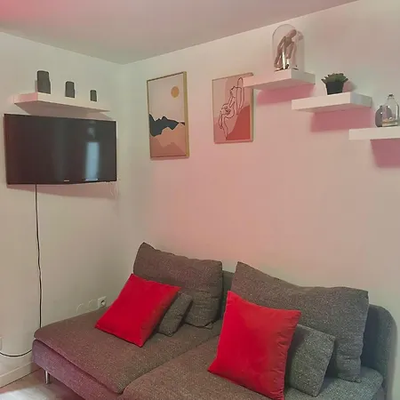 Espaco Madalena - M01 1 Bedroom Apartment